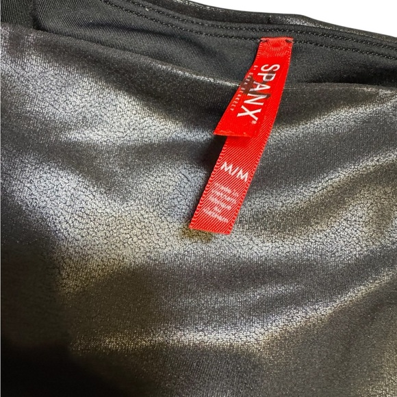 🖤 Spanx Faux Leather Leggings‎ 🤍 White Side Stripe Shaping Fit M 🖤 - Picture 4 of 4